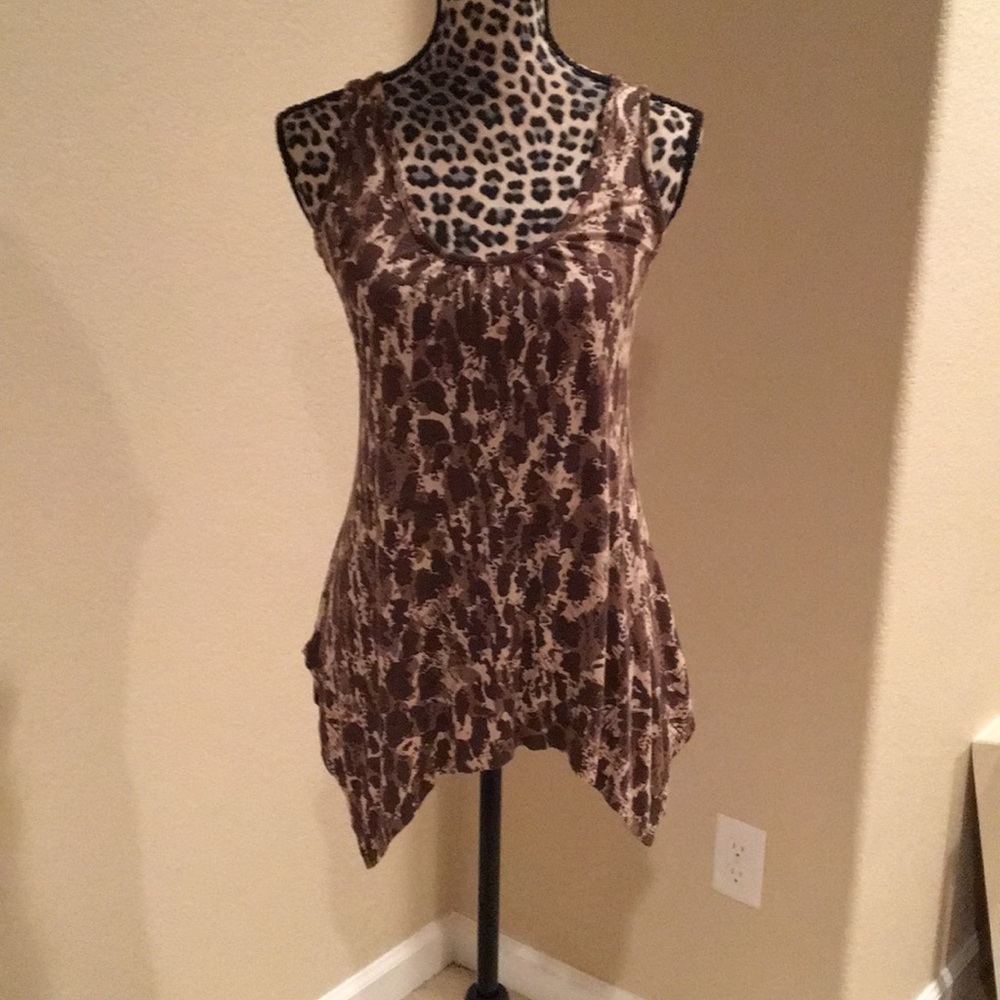 Cute summer top.